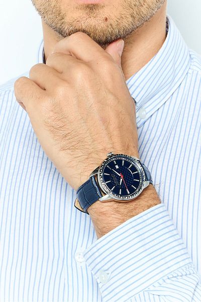Just Cavalli Men JC1G176L0125 Leather Analog Watches 43 mm, Blue