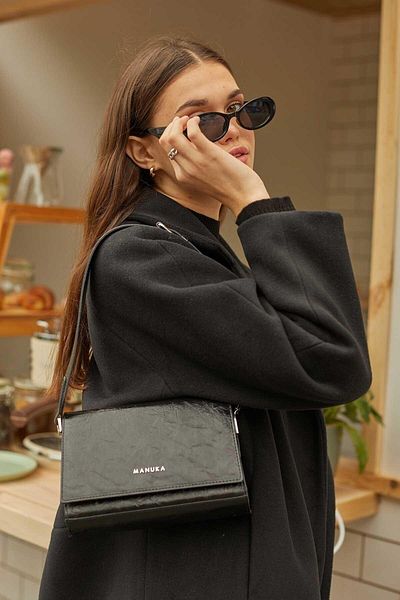 Manuka Lızzo Tasche Schwarz