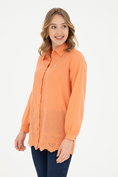 U.S. Polo Assn. قميص سالمون نسائي بأكمام طويلة 50283612 -VR047