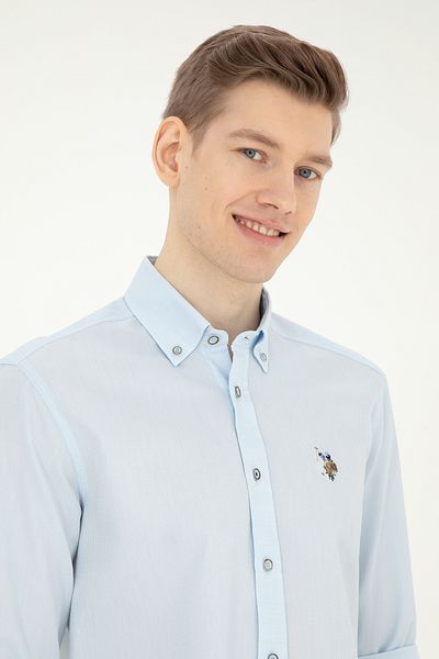 U.S. Polo Assn. Cămașă de bază cu mânecă lungă albastru deschis pentru bărbați 50282609 -VR003