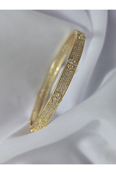 Vanessa Jewelry Özel Seri Yonca model Zirkon Taş Kaplama Tasarım Kelepçe