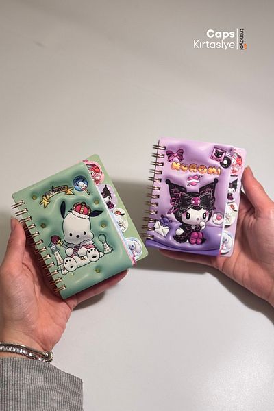 caps Set de mini caiete Sanrio (Cinnamoroll & My Melody / Kuromi & Pochacco) 2 bucăți – Set de două Sanrio