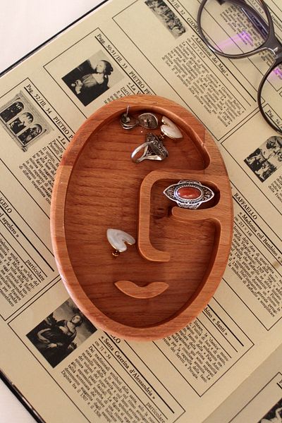 Teknofors Wooden Portrait Holder