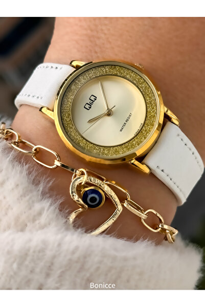 Q&Q Brand Retro White Leather Band Polite Women's Wristwatch + Bracelet