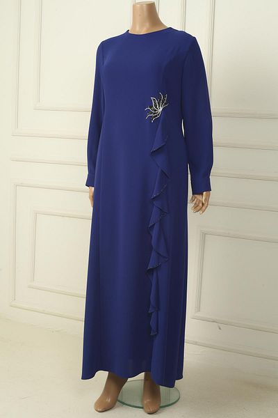 By Saygı Rochie lungă din crepon, cu volan, brodat cu flori de piatră