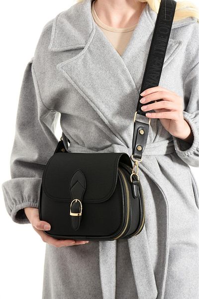 byFOX Fashion Geantă crossbody cu trei compartimente cu detaliu de husă