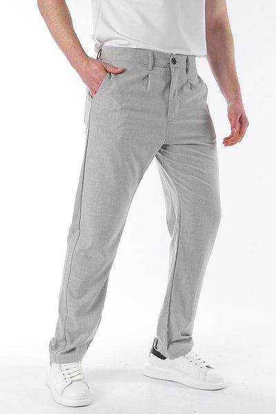 Madmext Graue Herrenhose mit geradem Schnitt und Seitentaschen in regulärer Passform 6540