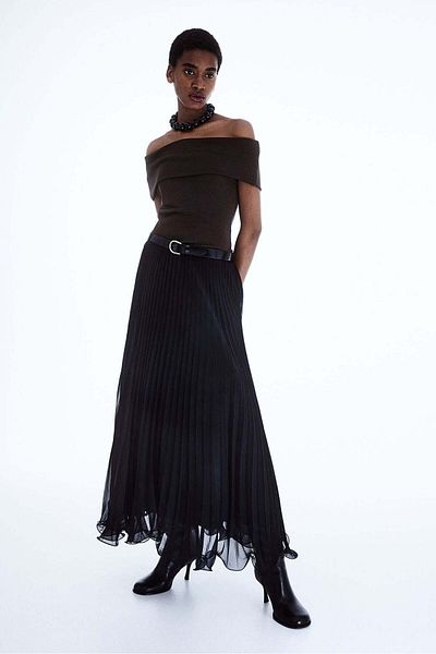 H&M Off-the-shoulder top