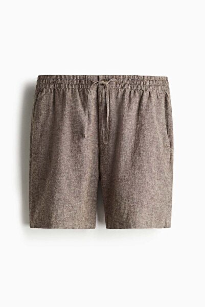 H&M شورت بقصّة عادية مصنوع من مزيج الكتان