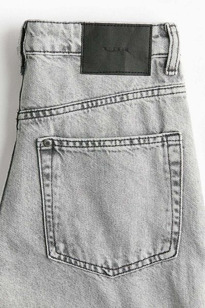 H&M 90s Baggy High Jeans