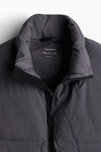 H&M Regular Fit Padded sports gilet in ThermoMove™