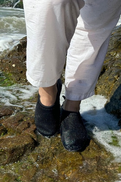 İmerShoes Unisex Yetişkin Siyah Deniz Ayakkabısı Kaymaz Taban Çok Amaçlı Şık Havuz Plaj Rafting Patiği 521