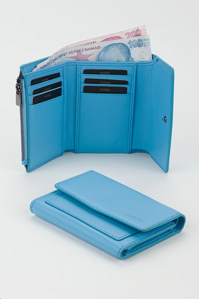 Fossil Boxed Genuine Leather Ice Blue Medium Size Women's Hand Portfolio Card Holder Wallet
