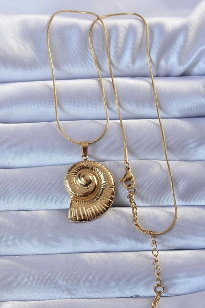 shopwave 316L Gold Color Snail Shell Necklace