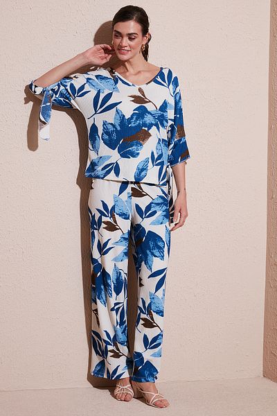 Lela Patterned Regular Fit Three Quarter Sleeve V-Neck Bottom-Top Suit 5865357