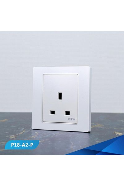 Btm مقبس ثلاثي، 13 أمبير، لون لؤلؤي