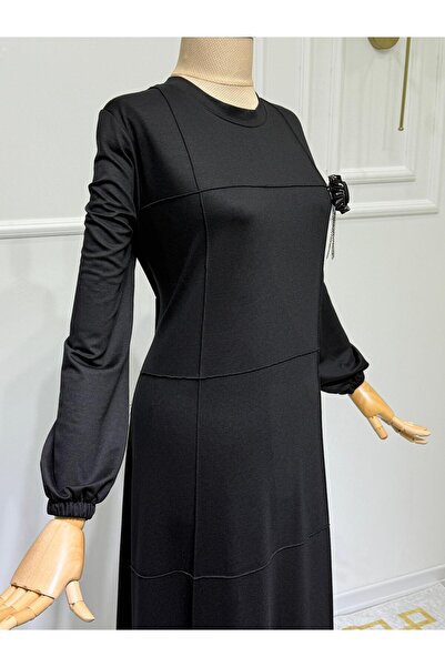 ModaMinar Kadın Kristal Penye Kumaş Biyeli Yaka Toka Detaylı Elbise