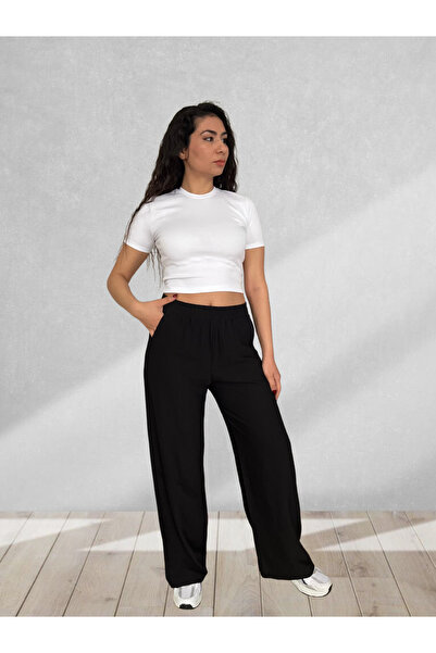 GUGES Likralı Pamuklu Bisiklet Yaka Basic Crop T-shirt