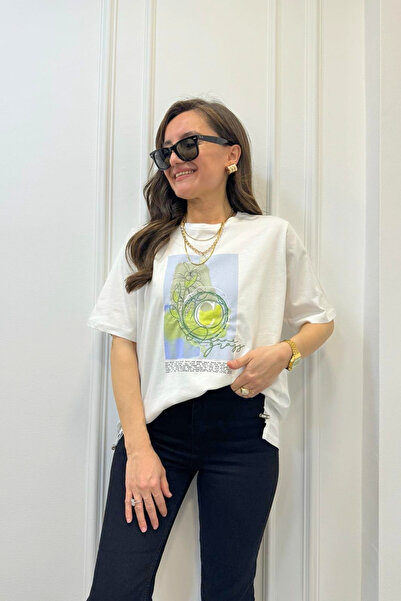 Qaju Women's Oversize Embroidered Crew Neck Short Sleeve Ecru T-Shirt (T-Shirt)