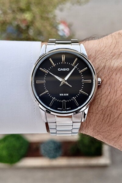 Casio Kadranı Siyah Kordonu Gümüş Renk Erkek Kol Saati