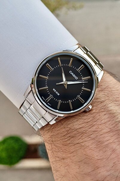 Casio Kadranı Siyah Kordonu Gümüş Renk Erkek Kol Saati