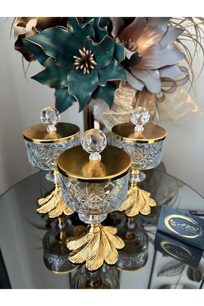 Paşabahçe Timeless 3-Cup Ice Cream Serving Bowl with Stand and Lid, Stylish Gift Oval Bowl