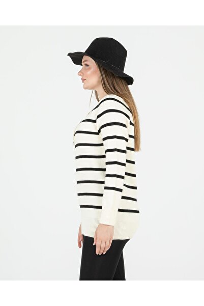 Sortie Ecru Color Striped Wide Placket Collar Sweater