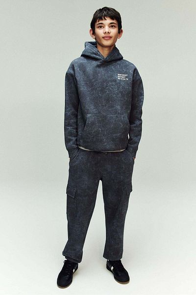 H&M بنطلونات شحن