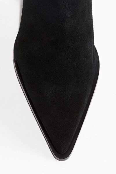 H&M Pointed suede ankle boots