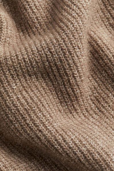 H&M Knitted turtleneck dress
