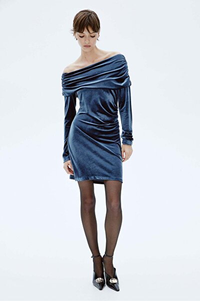 H&M One-shoulder velour dress