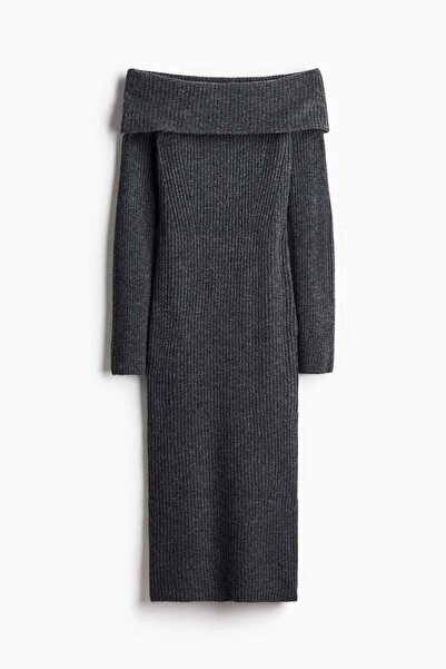 H&M Rib-knit off-the-shoulder dress