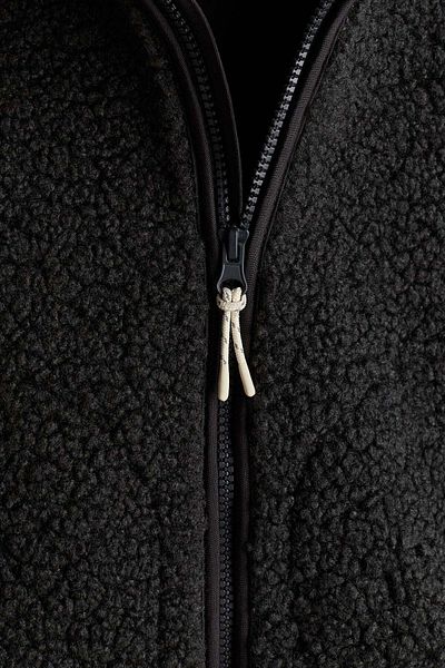 H&M سترة تيدي مقاومة للرياح THERMOLITE®