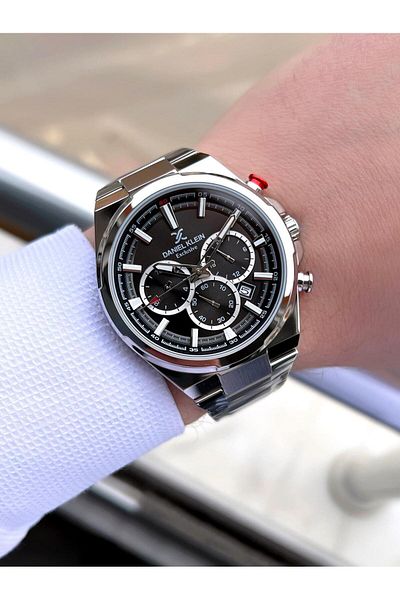Daniel Klein Groom Engagement Watch Steel Band Inner Functions Active 30 Mt Water Resistant Men's Wristwatch
