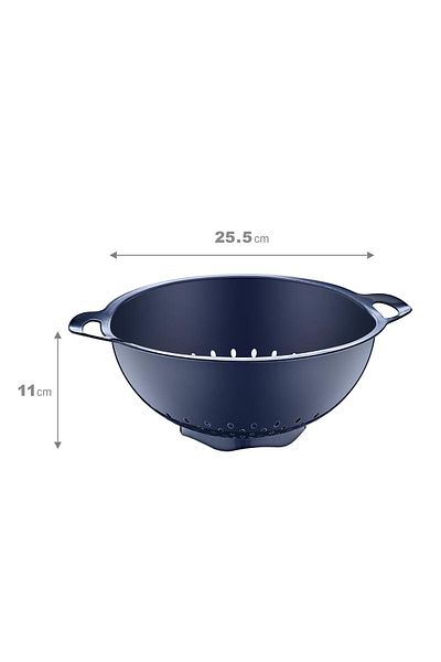 Smartware Pasta and Fruit Strainer Inside