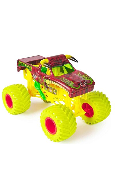 Monster Jam 1:24 شاحنة مونستر جام دي كاست S22 - إل تورو لوكو