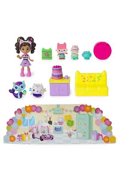 Gabby's Dollhouse مجموعة شخصيات عيد ميلاد بيت الدمى كاكي من غابي