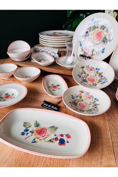 CASA DE BELLA Rose 28 Piece Breakfast Set for 6 People