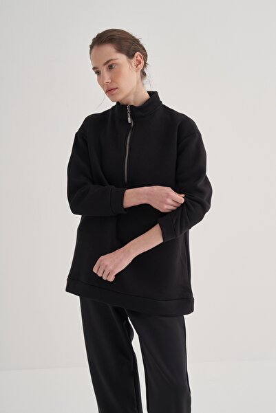 EBU Prive Women's Black Half Zipper Raised Sweatshirt