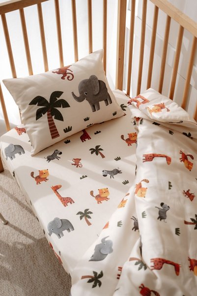 Lollie Baby&Kids Baby Crib, Park Bed (60X120 cm) Duvet Cover & Sheet Set, Cotton Satin - Safari Animals