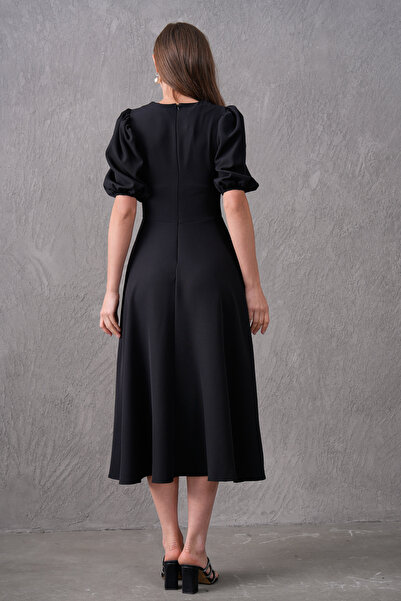 4S1B FASHION Atlas Kumaş Kısa Balon Kollu Eteği Pileli Kloş Kesim Midi Boy Siyah Abiye Elbise 220