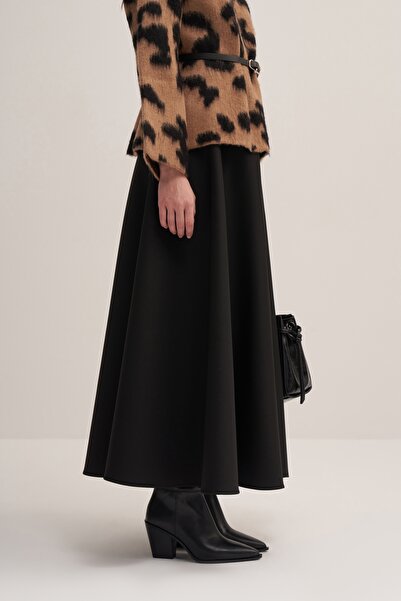 EBU Prive Women's Black Scuba Flared Skirt