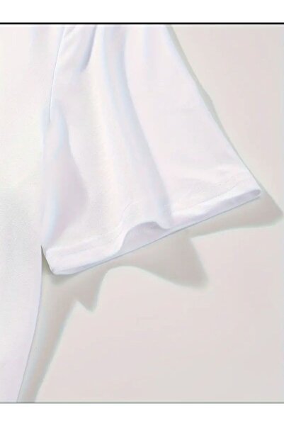 Medinenur Basic T-Shirt με μαύρο κείμενο λεπτομέρεια