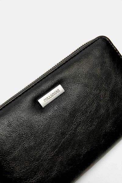 Pull & Bear Faux leather wallet