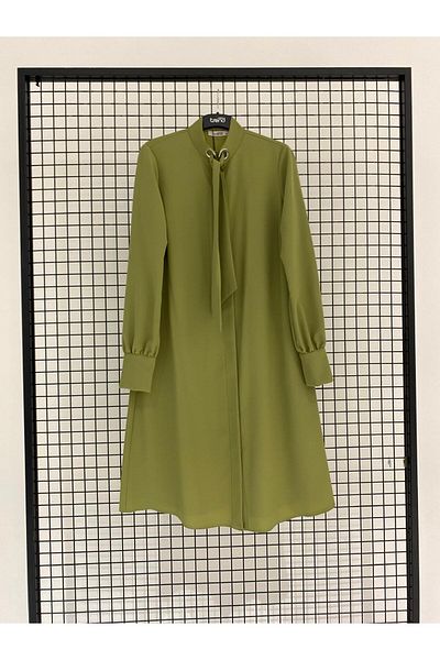 Armine Trend 2025 Spring and Summer Basic Neckline Detailed Scarf Hidden Button Silk Crepe Tunic