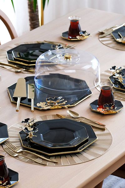 Glore Dolmabahçe Octagonal Black Gold Gilt 6-Person 33 Piece Cake Tea Serving Catering Set