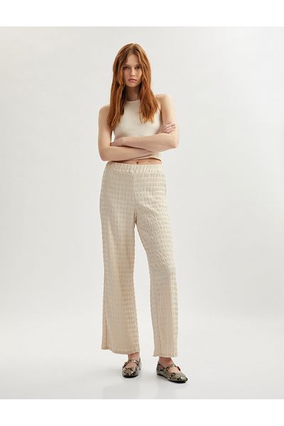 Koton Elastic Waist Textured Wide Leg Textured Trousers
