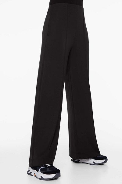 Oysho Straight-leg trousers with modal and crease