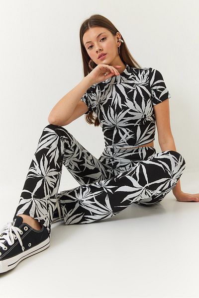 Bianco Lucci Women's Crop Top and Elastic Pants Set - Half Turtleneck, Short Sleeve, 60261374