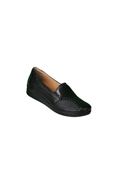 LORRA SHOES 241 حذاء باليه نسائي